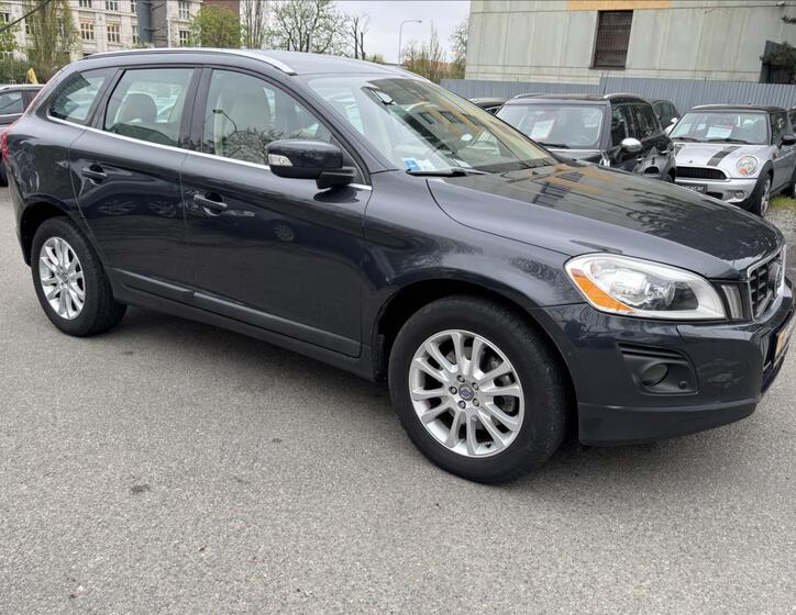 Volvo XC60 15