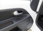 Volkswagen up! 9