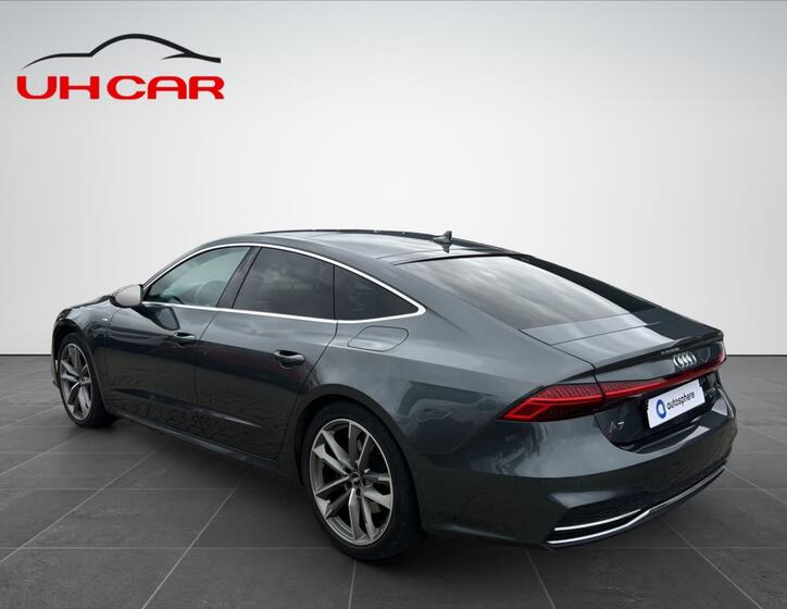 Audi A7 11