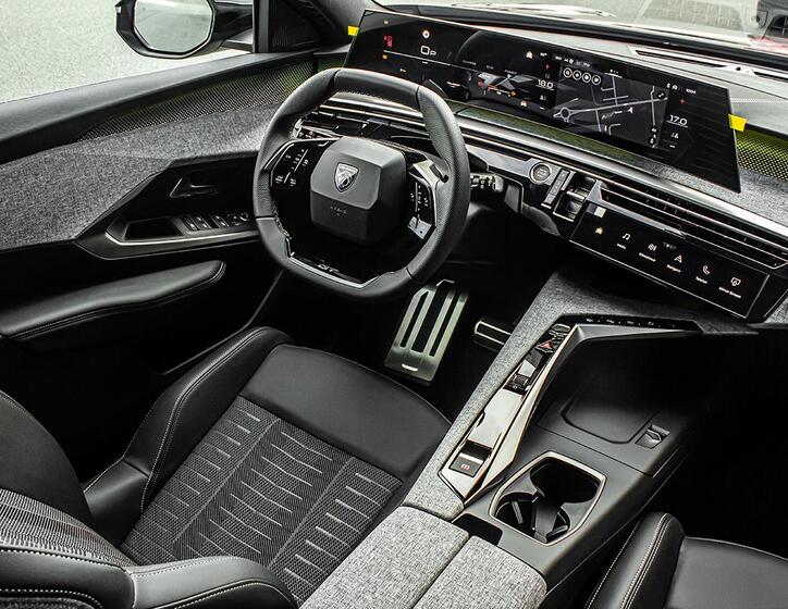 Peugeot 5008 9