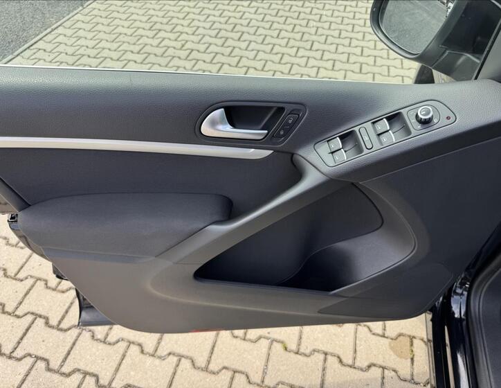 Volkswagen Tiguan 19