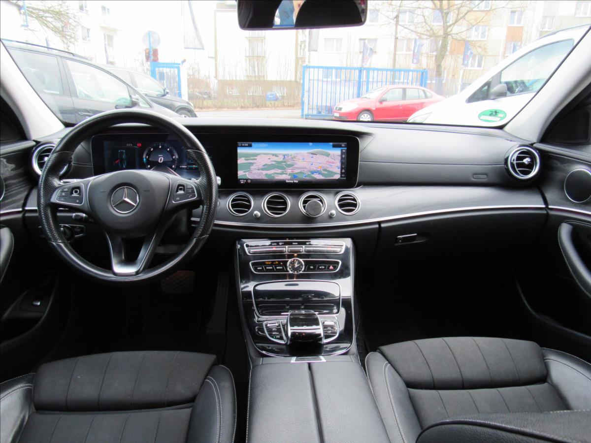 Mercedes-Benz Třídy E