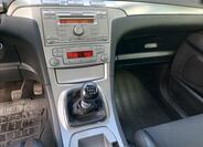 Ford S-MAX 14