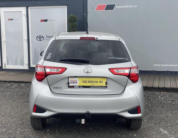 Toyota Yaris 6