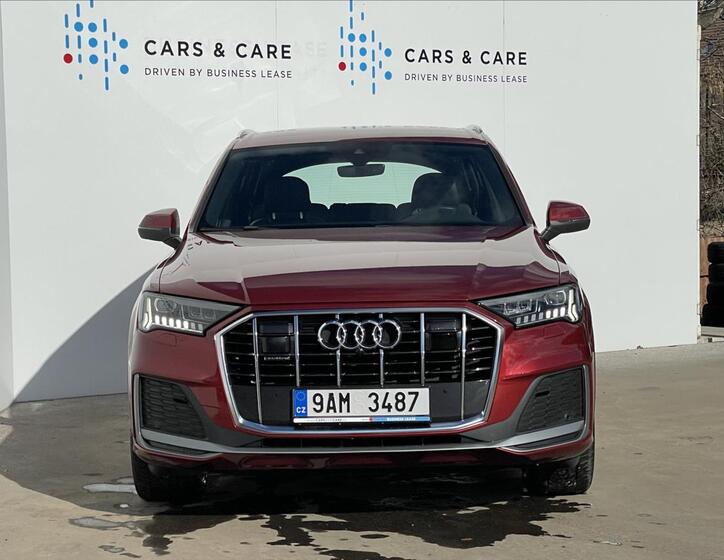 Audi Q7 23