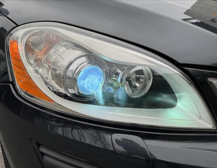 Volvo XC60 17