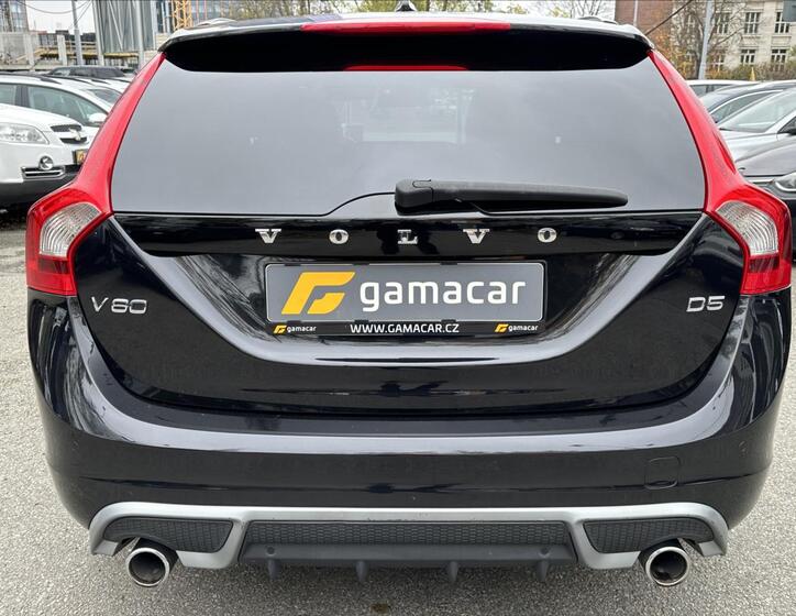 Volvo V60 8