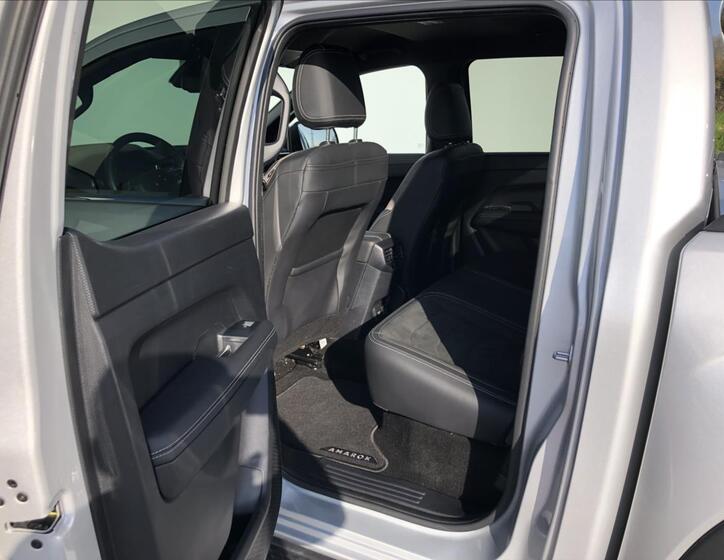 Volkswagen Amarok 15