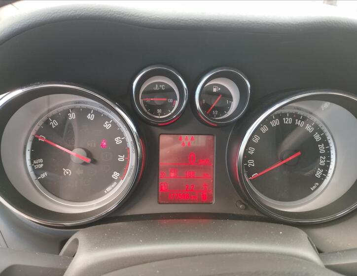 Opel Zafira 12