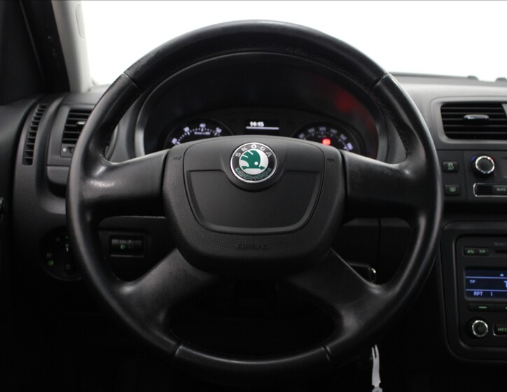 Škoda Roomster 9