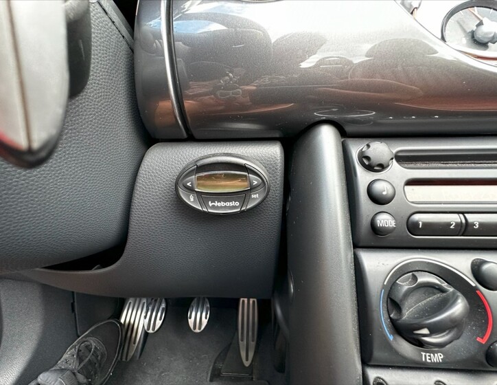Mini Cooper 24