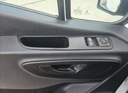 Mercedes-Benz Sprinter 7