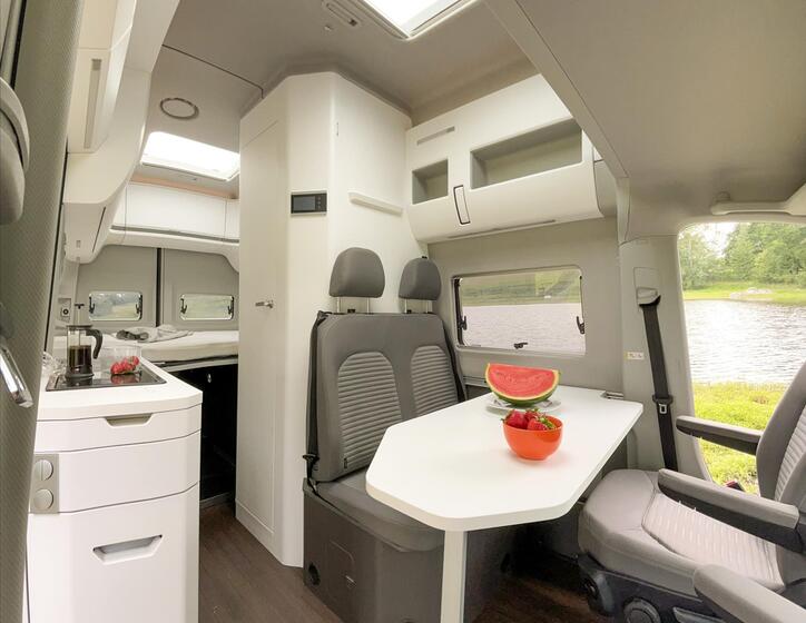 Volkswagen Grand California 31