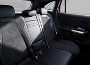 Mercedes-Benz GLA 8