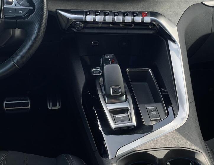 Peugeot 3008 23