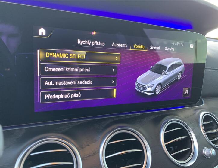 Mercedes-Benz Třídy E 22