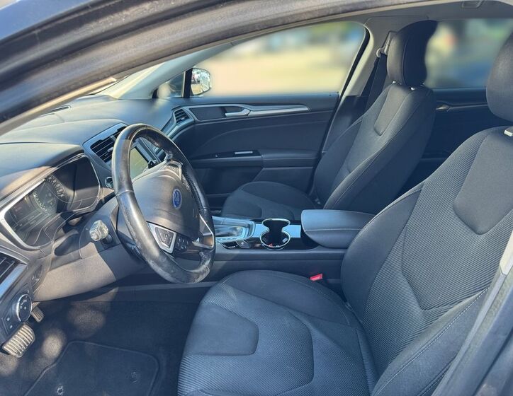 Ford Mondeo 7