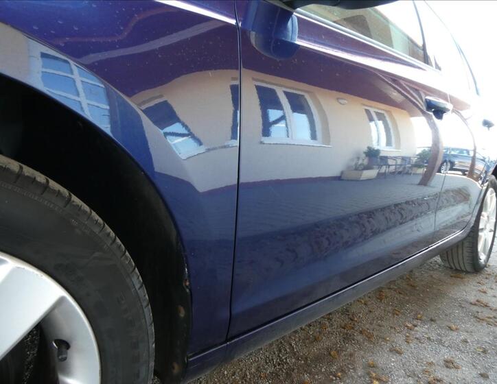 Volkswagen Golf 9