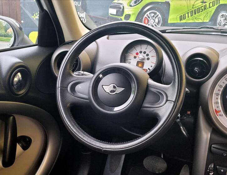 Mini Countryman 26