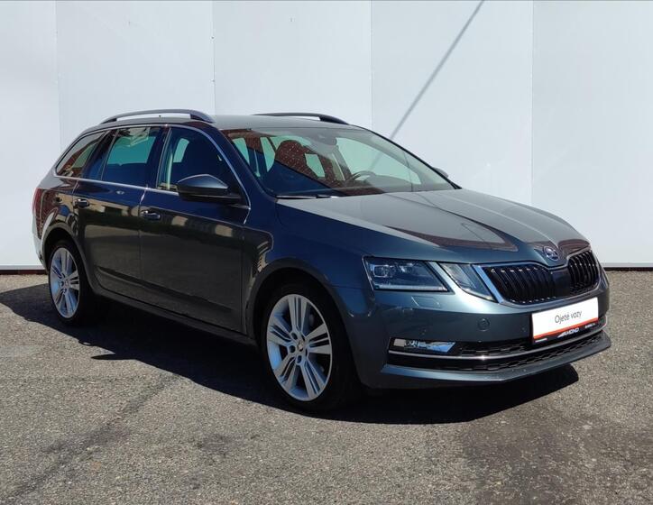 Škoda Octavia 25