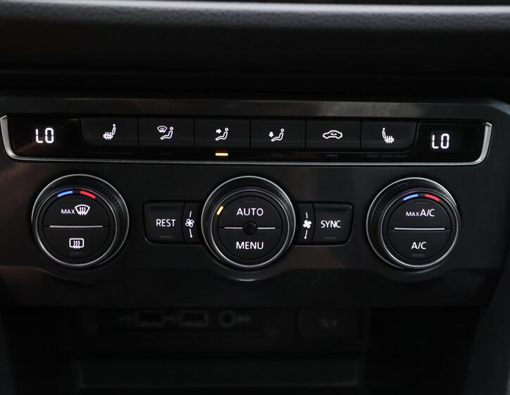 Volkswagen Tiguan 26