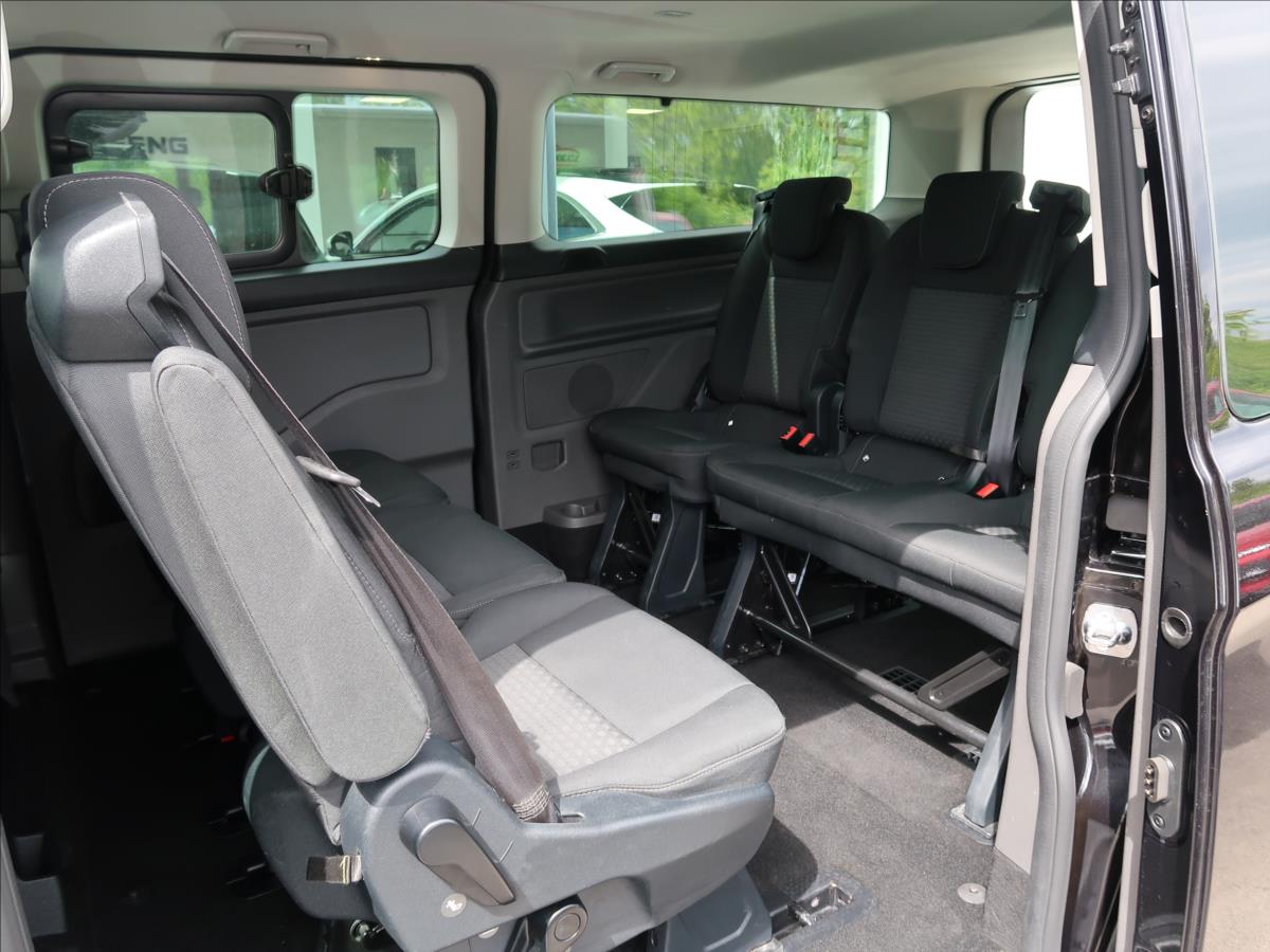 Ford Tourneo Custom