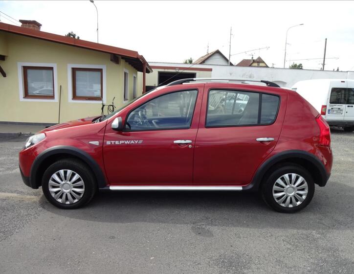 Dacia Sandero 4