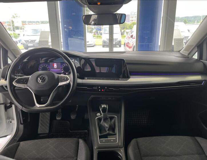 Volkswagen Golf 9