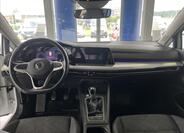 Volkswagen Golf 9