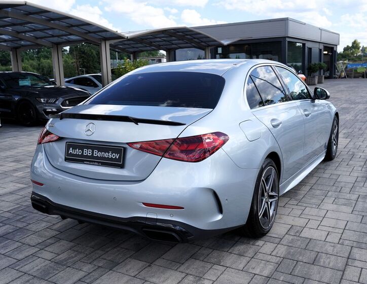Mercedes-Benz Třídy C 6