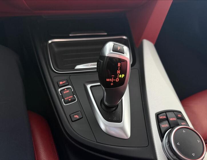 BMW Řada 4 22