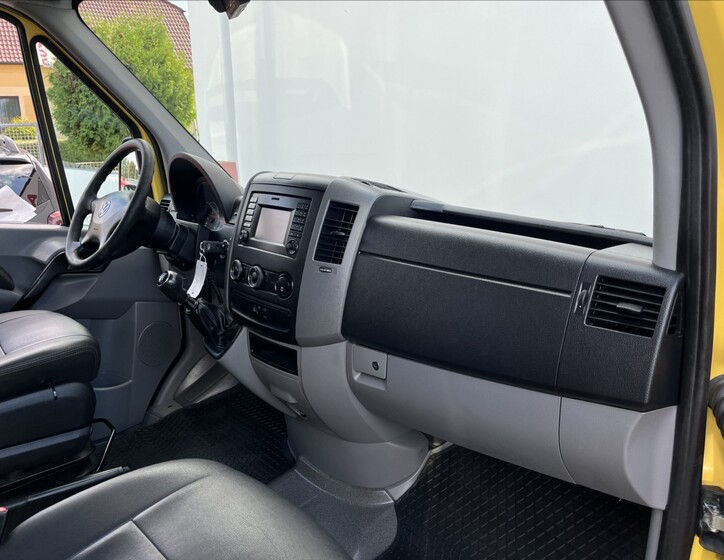 Volkswagen Crafter 21