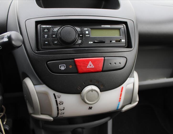 Peugeot 107 15