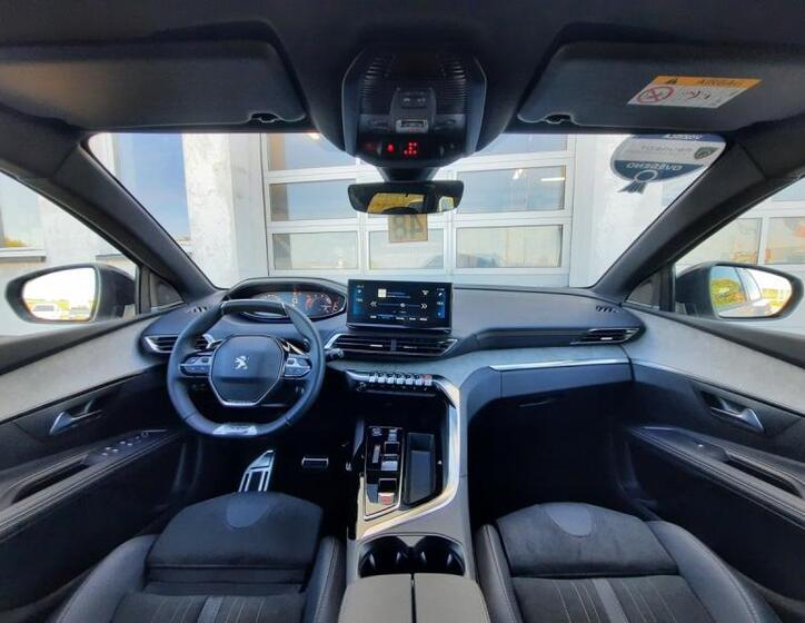 Peugeot 5008 2