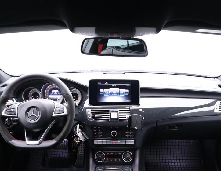 Mercedes-Benz CLS 31