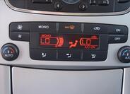 Ford Galaxy 42