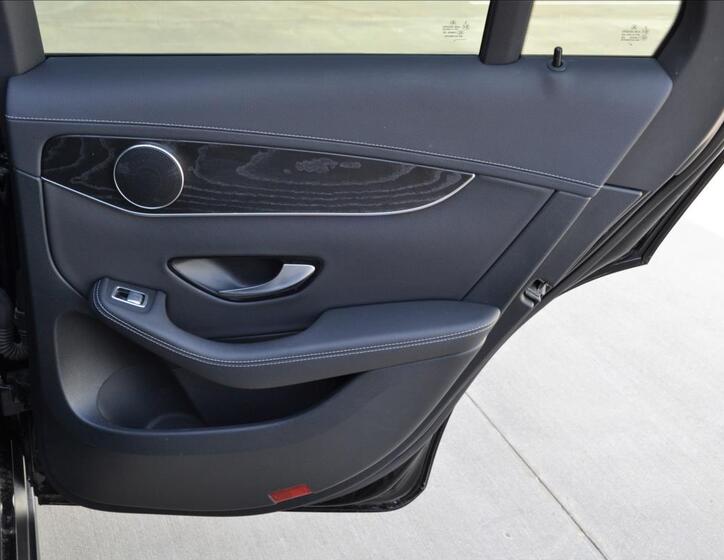 Mercedes-Benz GLC 30