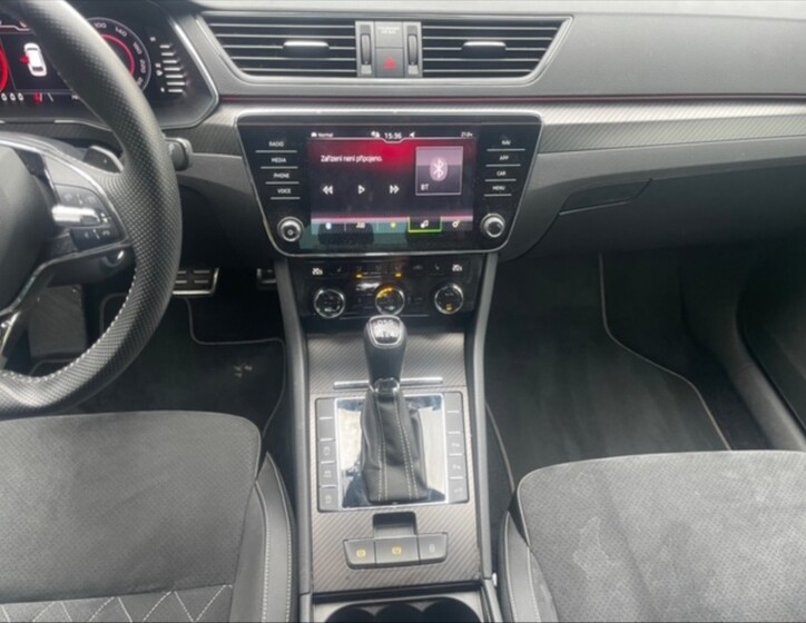 Škoda Superb 10