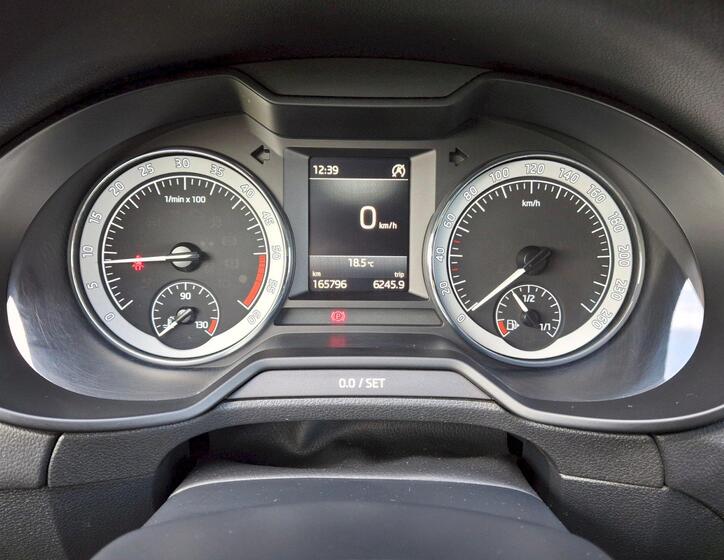 Škoda Octavia 18