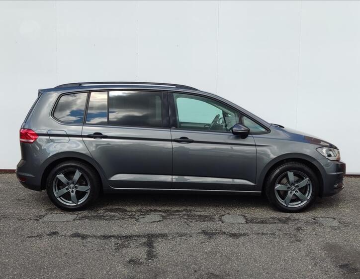 Volkswagen Touran 21