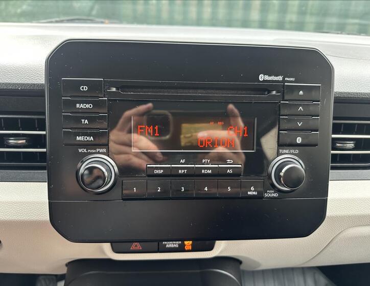Suzuki Ignis 19