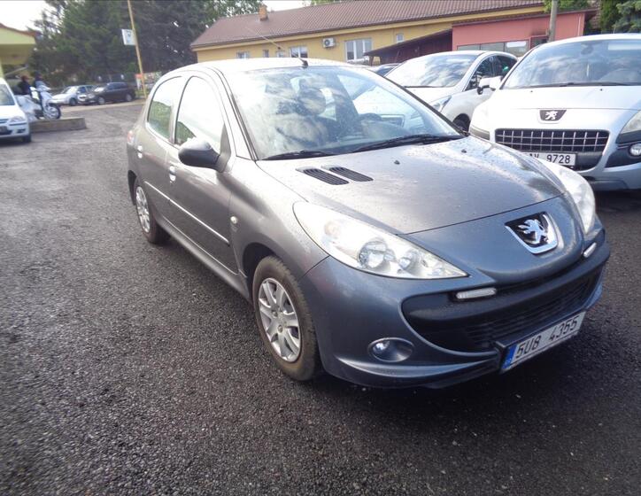 Peugeot 206 1