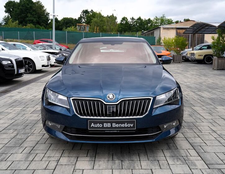 Škoda Superb 1