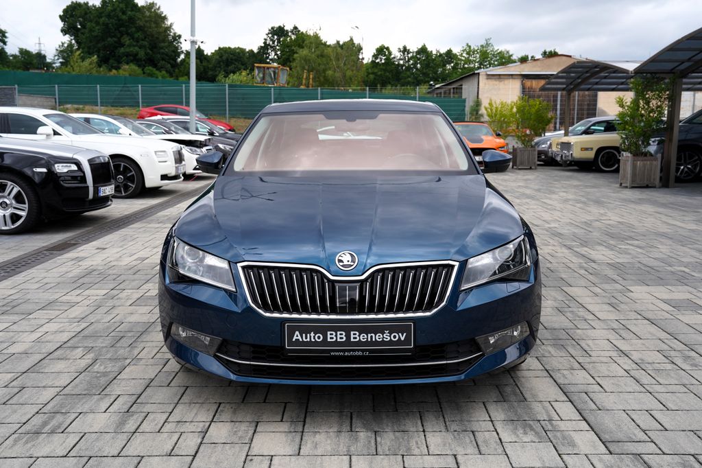 Škoda Superb