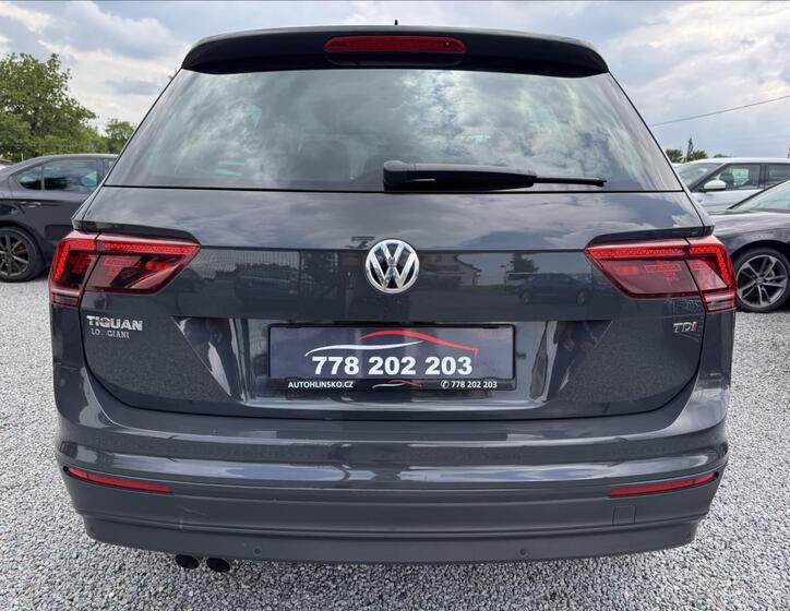 Volkswagen Tiguan 7