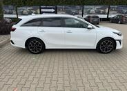 KIA Ceed 8