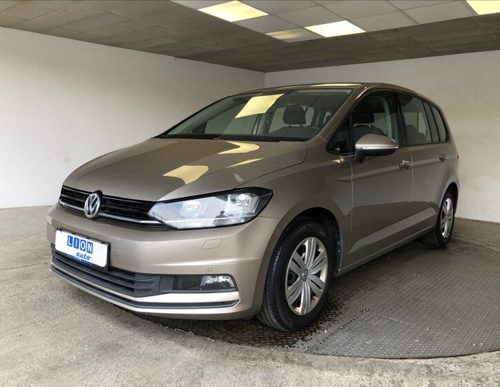 Volkswagen Touran 3