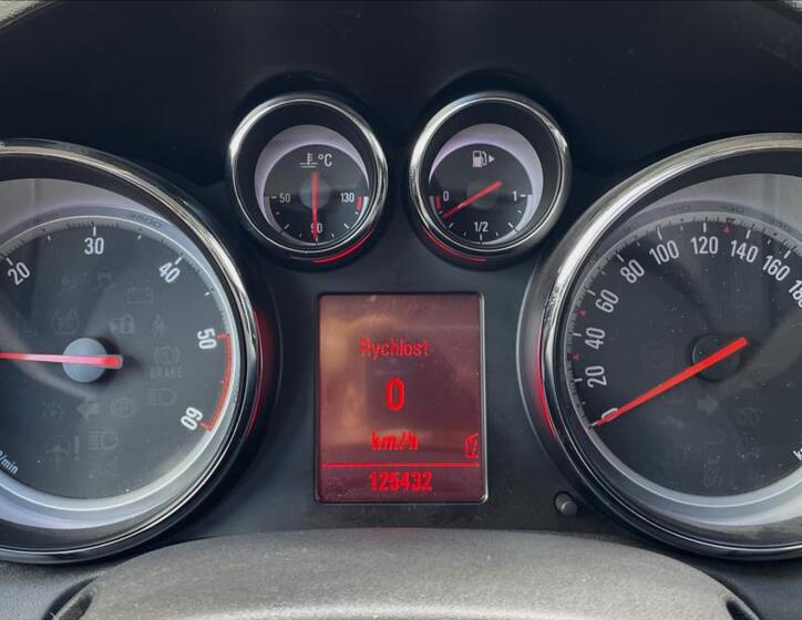Opel Astra 13