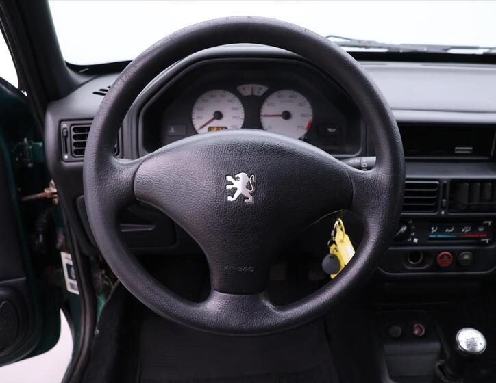 Peugeot 106 13
