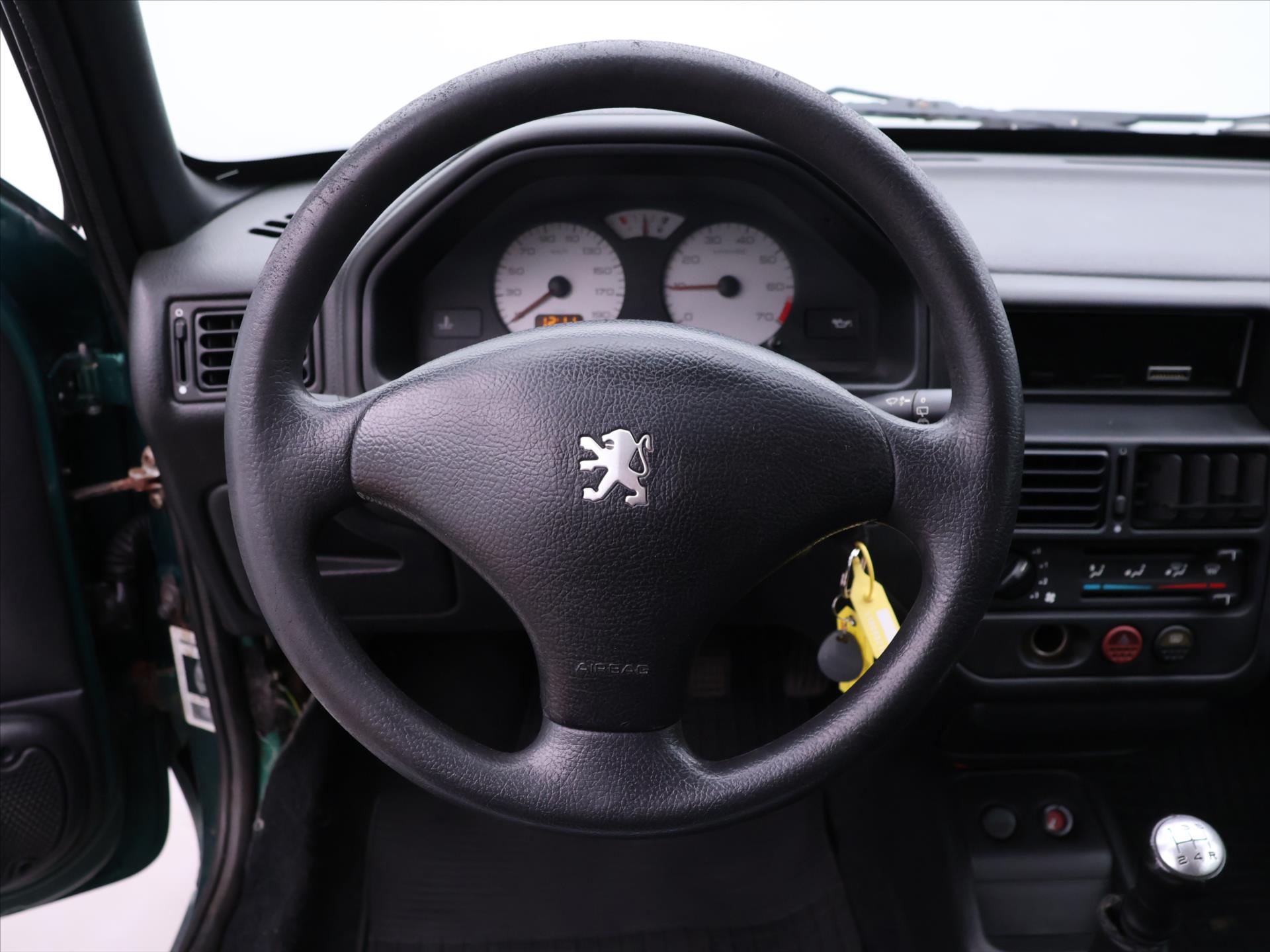 Peugeot 106